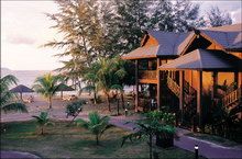 Berjaya Tioman Beach Golf & Spa Resort  4*