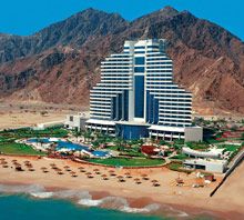 Le Meridien Al Aqah Beach Resort  5*