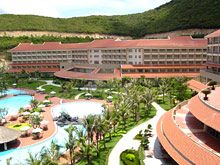 Vinpearl Resort & Spa  5*